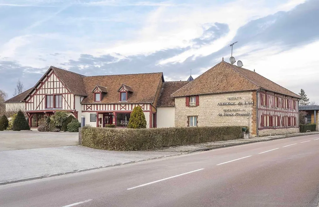 Auberge Du Lac, Sure Hotel Collection By Best Western-1